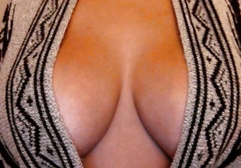 Busty Yanks Redhead BBW Avalon Masturbates دانلود فیلم سوپرهای خارجی